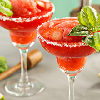 Alkoholische Drinks im Vergleich: Achtung, DIE sind stark!
