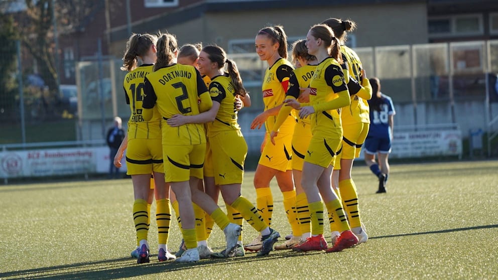Ebay-Auktion: Signiertes BVB-Frauen-Sondertrikot