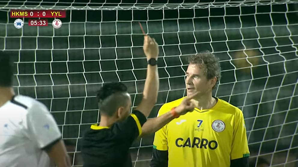 Jens Lehmann: Rote Karte bei All-Star-Turnier nach Kung-Fu-Aktion