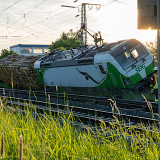 Güterzug entgleist: Bahnstrecke zwischen Frankfurt und Kassel dicht