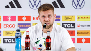 Live bei DFB-PK: Füllkrug verrät erstmals Details zur BVB-Flucht
