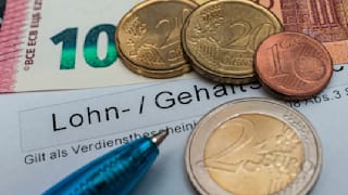 Exklusive INSA-Umfrage: Mehrheit für Steuern runter, Mindestlohn rauf!