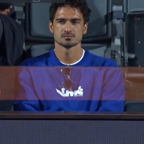 Tennis: Mats Hummels sieht Zverev-Gala in Rom: Ex-DFB-Star von Kameras erwischt