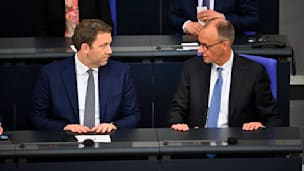 Merz startet durch: Kanzler reist nach Paris und Kiew