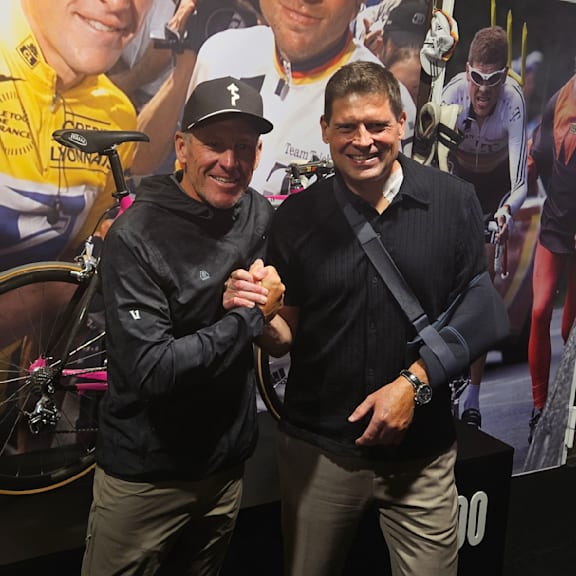 Lance Armstrong schreibt emotionale Zeilen an Jan Ullrich bei Besuch im Museum