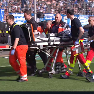 Bundesliga: Schock in Bochum: Sorgen um Diogo Leite nach Kehlkopf-Treffer