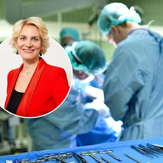 Schönheits-OPs: Wann die Krankenkasse zahlthlt