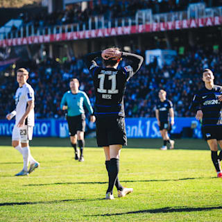 2. Bundesliga: Fan-Spott bei Debakel in Elversberg: Hertha vermöbelt & verhöhnt