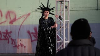 GNTM: Panikattacke bei Magdalena! Heidi Klums Security verbietet Shooting