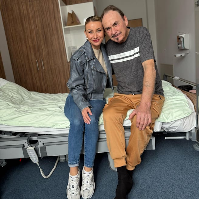 Anna-Carina Woitschacks Vater hat Krebs: neue Therapie soll ihn retten