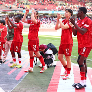2. Liga: Feiern Funkel UND Kaiserslautern am Sonntag?