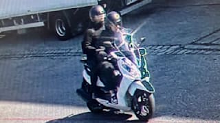 Sie flüchteten auf der Roller – So viel Beute machten die Rolex-Räuber