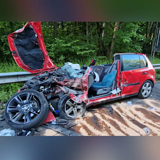 Unfall bei Montabaur: Vier Schwerverletzte auf B 49