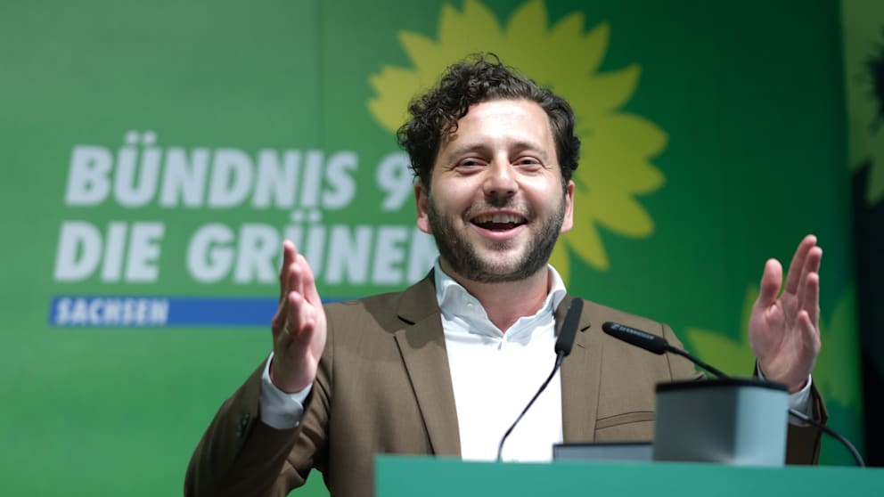 Parteitag in Sachsen: Grünen-Chef: Merz soll bei AfD-Verbot mitmachen!