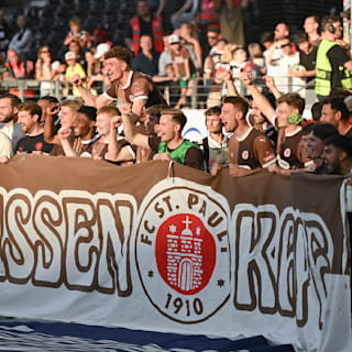 FC St. Pauli: Platz 2 und Klassenerhalt! Was St. Pauli gegen Bochum erzwingen will