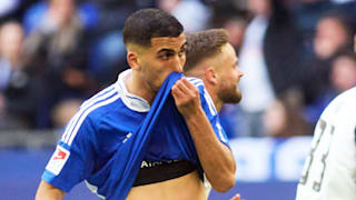 Schalke 04: Heftiger Katakomben-Vorfall um Aymen Barkok enthüllt