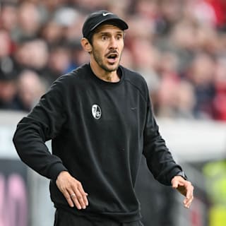 SC Freiburg: Freiburg-Trainer Schuster emotional wie nie