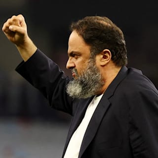 Premier League: Die wilde Geschichte von Skandal-Boss Evangelos Marinakis