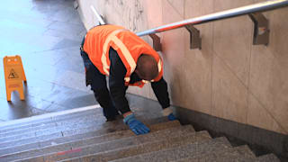 Urin, Graffiti und Kaugummis: DAS ist Berlin dreckigster Bahnhof