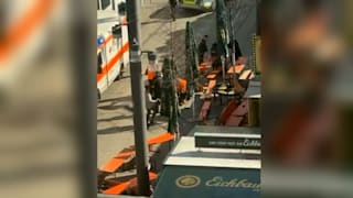 Menschen liegen auf der Straße: Das erste Video vom Großeinsatz in Mannheim
