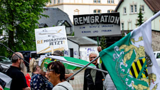 Die Freien Sachsen werden vom Verfassungsschutz als rechtsextrem eingestuft. Das Erzgebirge ist ihre Hochburg
