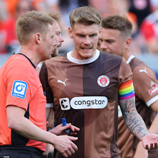 FC St. Pauli: Klare HSV-Ansage von Kapitän Eric Smith