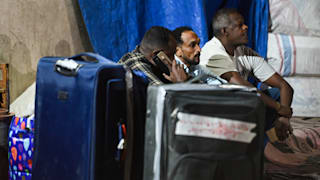 „Neuansiedlungs-Programm“: Regierung fliegt auch Migranten aus Afrika zu uns 