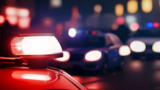 Erfurt: Männer grillen Hähnchen auf Mülleimer