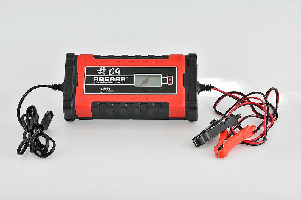 Autobatterie-Ladegeräte Test