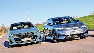 BMW i5 eDrive40 Touring   VW ID.7 Tourer Pro