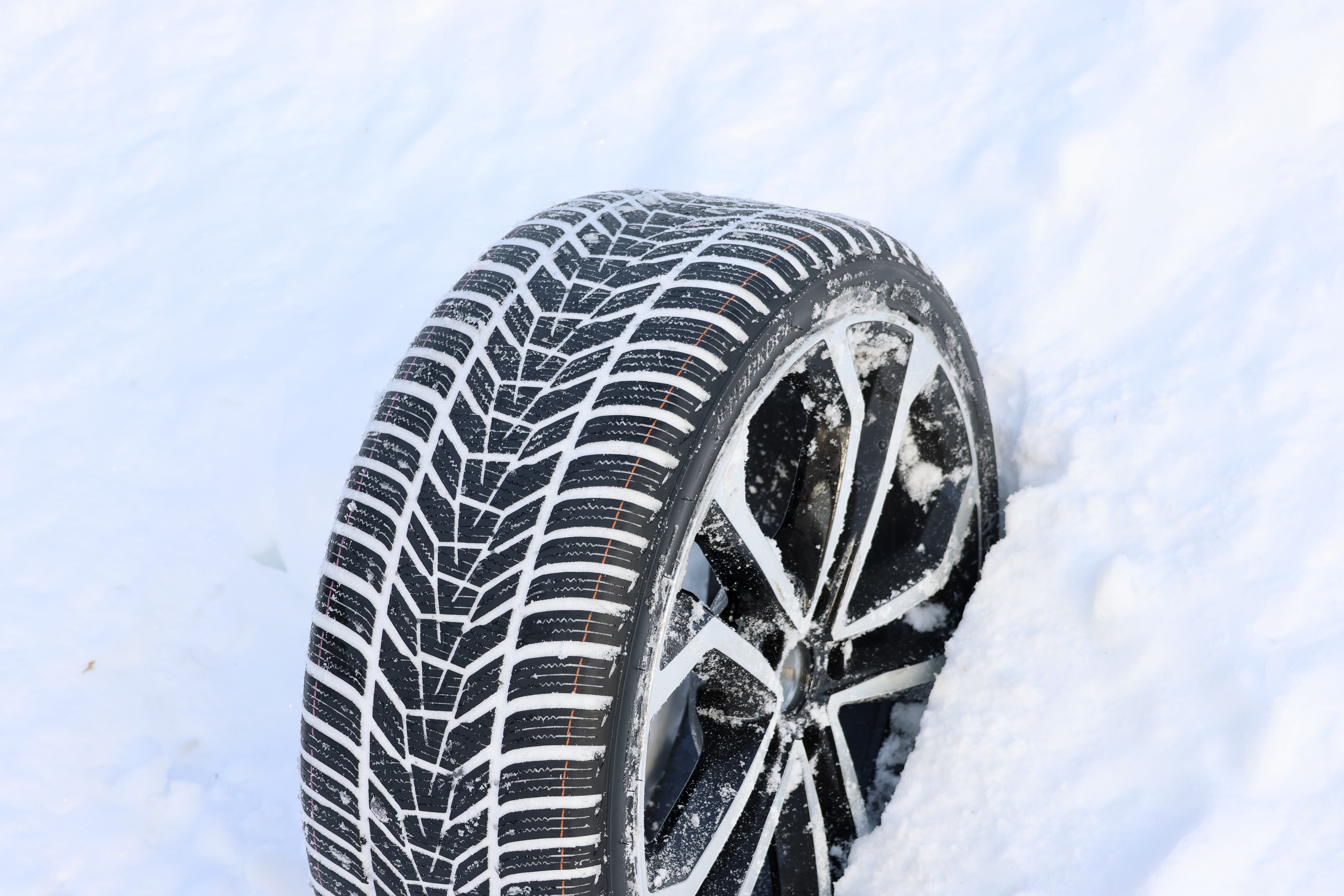 Hankook Winter i’cept evo3