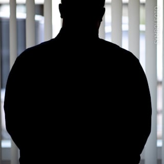 Häusliche Gewalt: Immer mehr Männer greifen zum Hilfetelefon