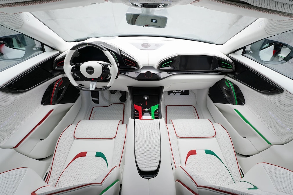 Mansory Pugnator Tricolore