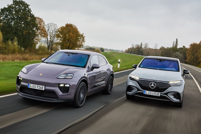 Mercedes EQE 500 4Matic SUV   Porsche Macan 4