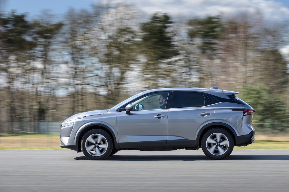 Nissan Qashqai 1.3 DIG-T N-Connecta