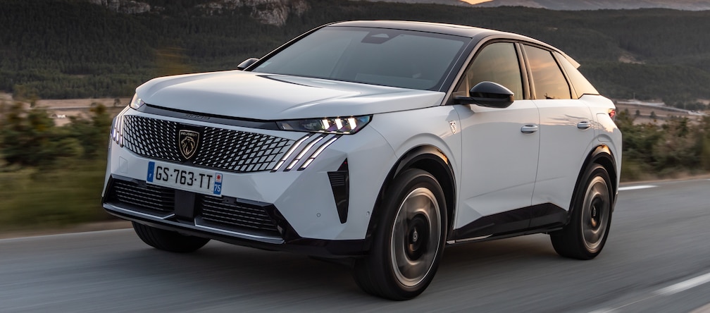 Peugeot e-3008