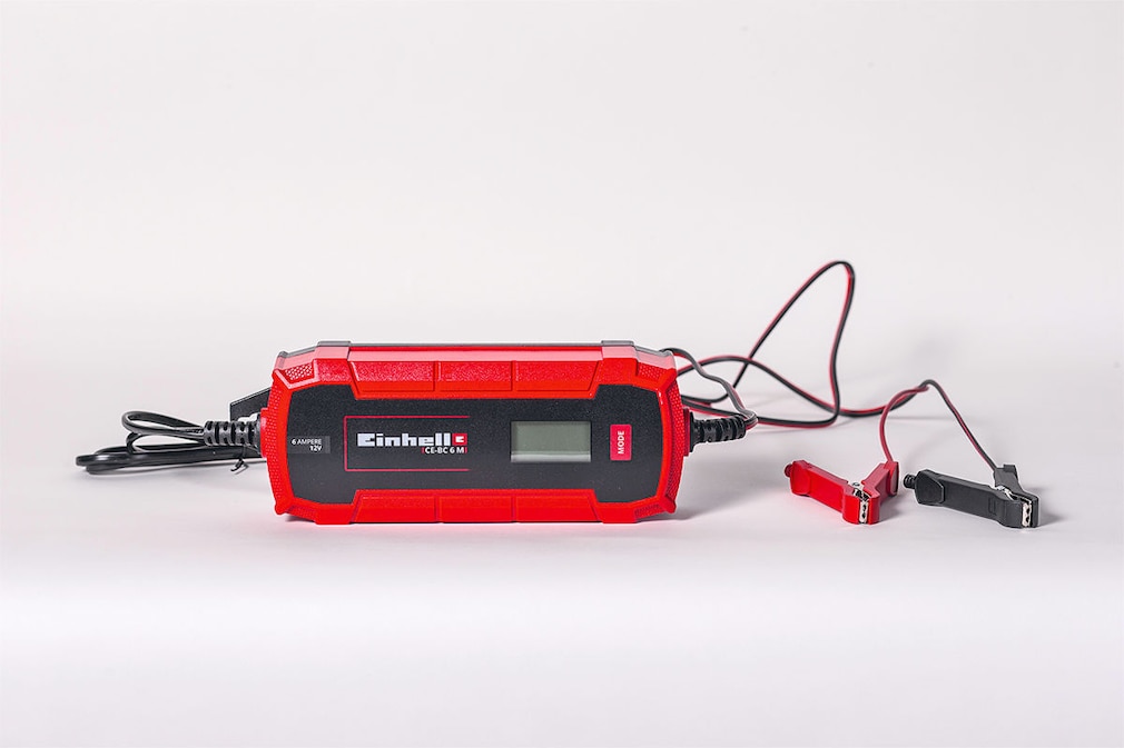 Ladegeräte im Test - Einhell CE-BC 6M