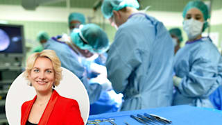 Schönheits-OPs: Wann die Krankenkasse zahlthlt