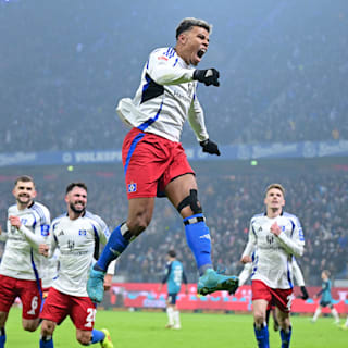 KSC patzt: Der HSV bleibt Spitzenreiter!