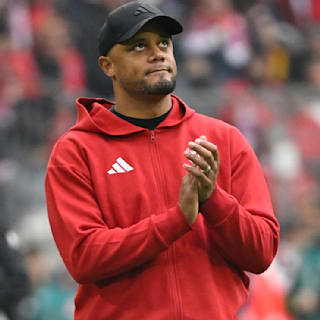 FC Bayern: Kompanys Aufstellung in Augsburg