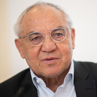 Felix Magath fühlt sich um Titel mit Schalke 04 beraubt!