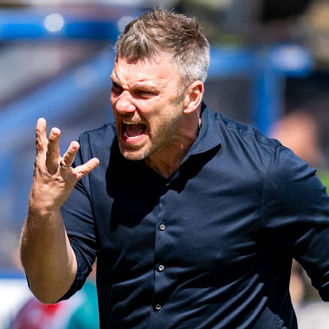 Neuer Trainer im Pott? Kwasniok-Flirt mit Schalke 04!