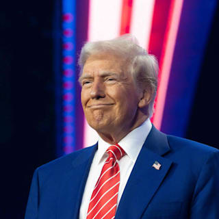 Donald Trump investiert Milliarden in eigene Kryptowährung
