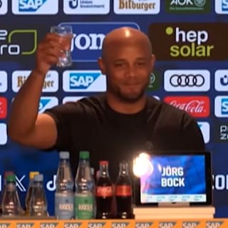 Bei 50-Sekunden-PK: Lustiger Prost-Spruch von Kompany