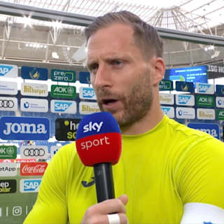 Bundesliga: DFB-Torwart schämt sich im TV-Interview