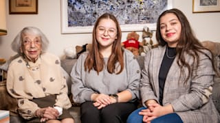 Aschersleben: Junge Frauen setzen Margot Friedländers Vermächtnis fort