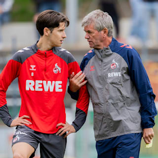 1. FC Köln: Hotel-Flucht vorm Endspiel: Darum schließt Friedhelm Funkel seine Stars ein