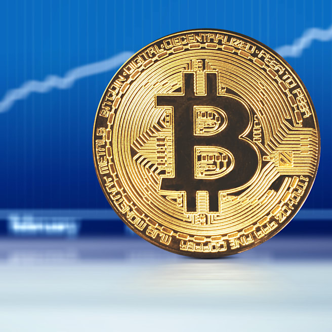 Bitcoin steigt auf 104.000 Dollar: Lohnen sich Investitionen?