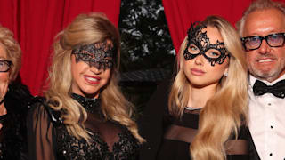 Carmen Geiss (60) herzt ihren prominenten Geburtstagsgast Katja Krasavice (28). Für die Heimreise gab es noch ein pikantes Geschenk für die Rapperin …