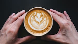 Glukose-Trick: Milchkaffee am Morgen